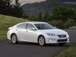 Lexus ES300h 2012 года